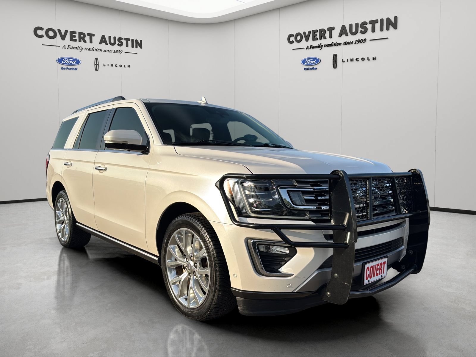 Certified 2019 Ford Expedition Limited w/ Equipment Group 302A RWD image 8