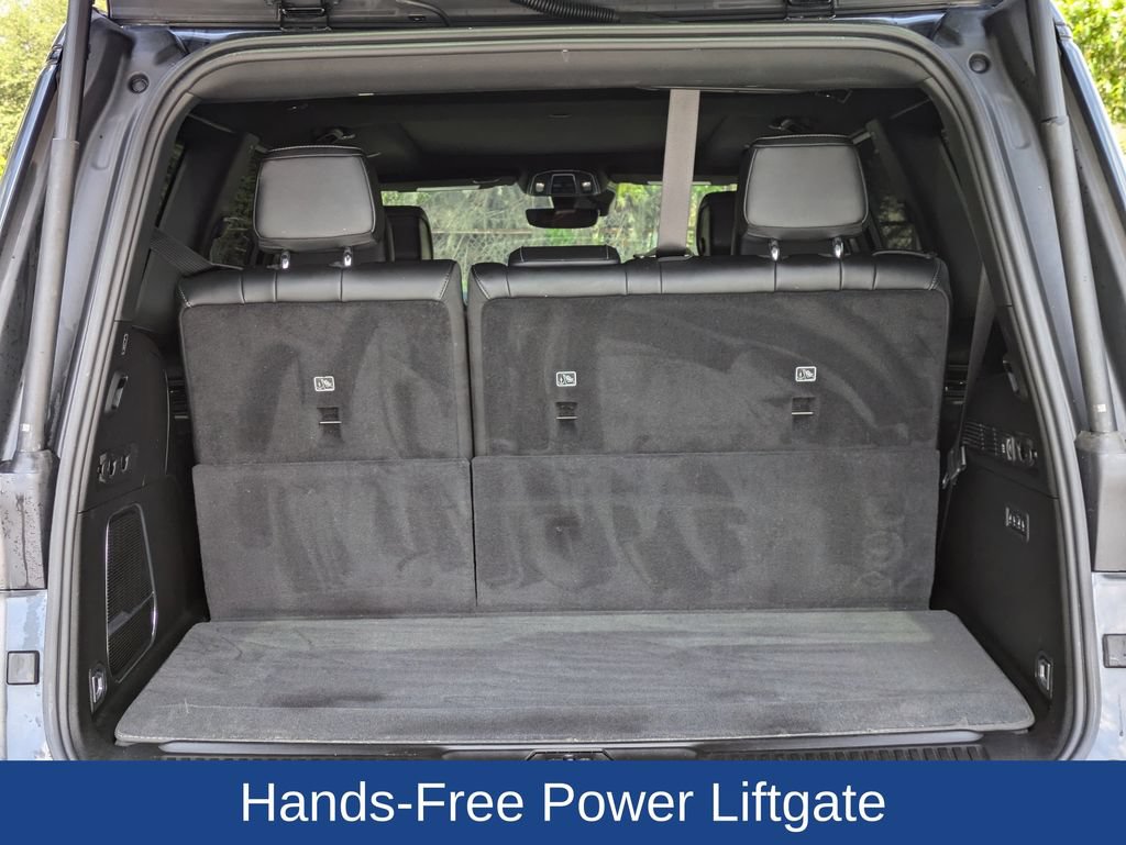 Used 2024 Jeep Wagoneer Series II RWD image 14