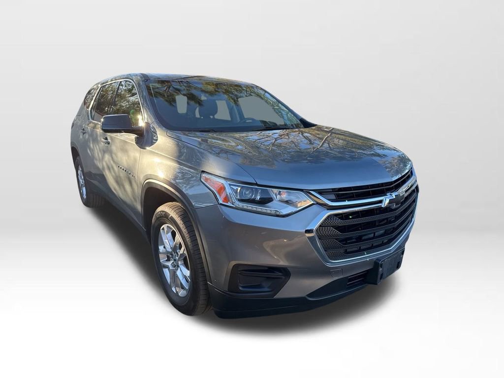 Used 2018 Chevrolet Traverse LS image 19