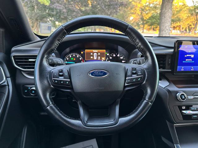 Certified 2020 Ford Explorer XLT w/ Equipment Group 202A AWD/4WD image 12