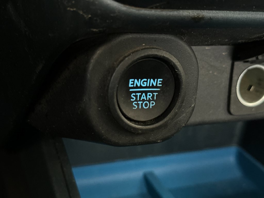 Certified 2025 Ford Maverick XLT w/ Equipment Group 302A AWD/4WD image 20