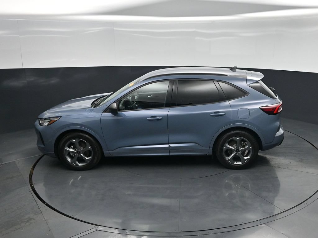 Certified 2024 Ford Escape ST-Line w/ Tech Pack #1 FWD image 45