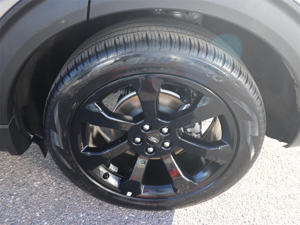Certified 2023 Ford Explorer ST-Line w/ Class IV Trailer Tow Package image 23