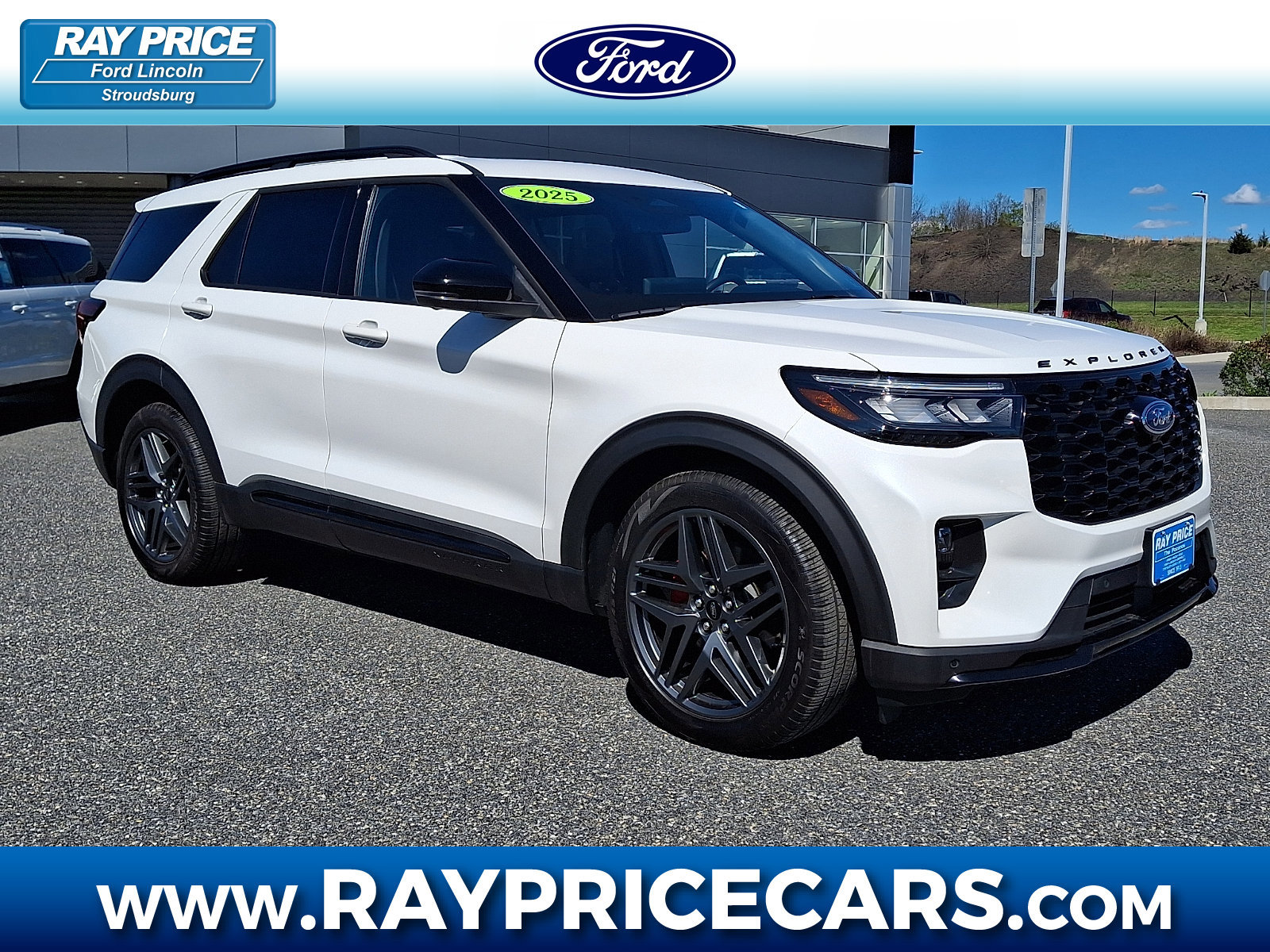 Certified 2025 Ford Explorer ST w/ Sun And Sound Package AWD/4WD image 6