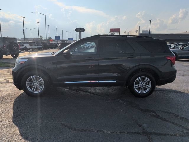 Certified 2023 Ford Explorer XLT w/ Equipment Group 202A AWD/4WD image 4