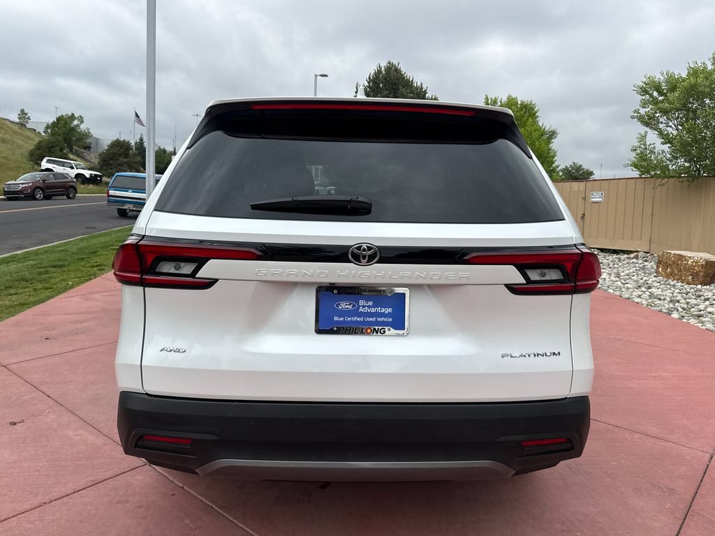 Used 2026 Toyota Grand Highlander AWD image 7