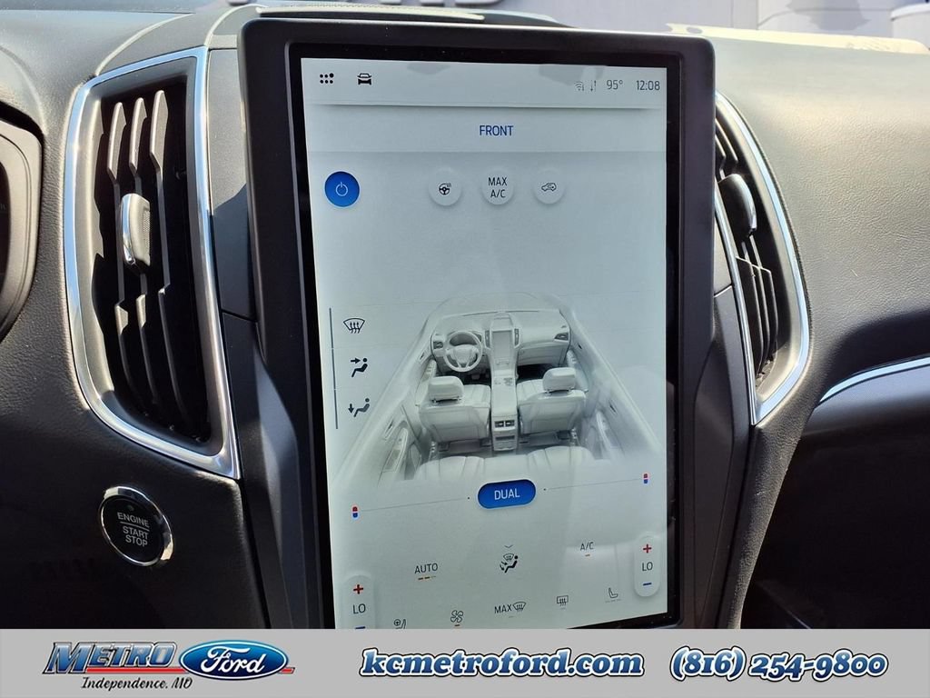 Certified 2024 Ford Edge Titanium AWD/4WD image 12