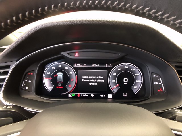 Used 2019 Audi Q8 Premium Plus w/ Premium Plus AWD/4WD image 14