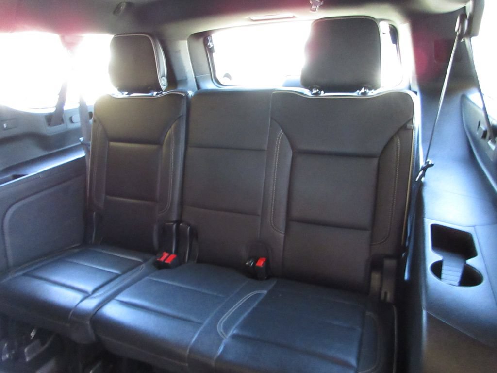 Used 2023 Chevrolet Suburban Premier AWD/4WD image 26