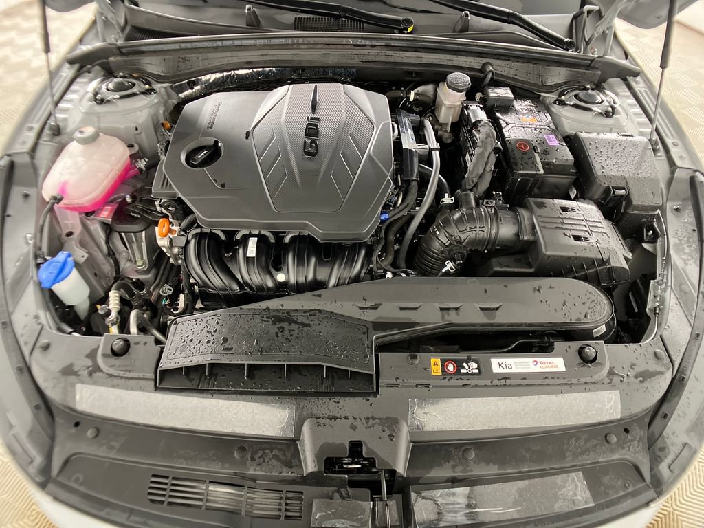 Used 2025 Kia K5 GT-Line image 33