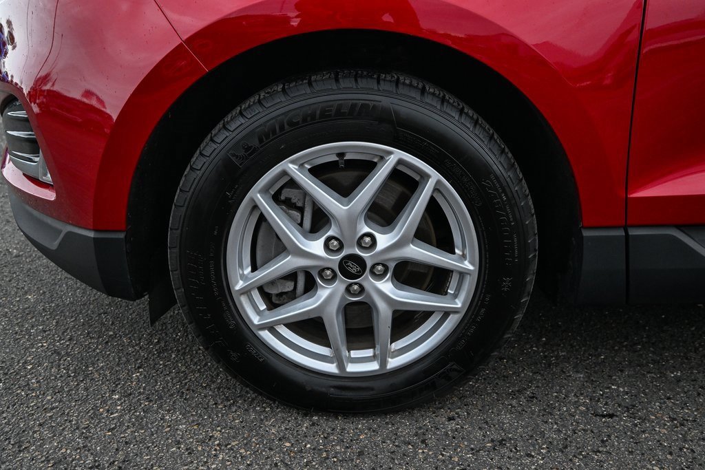 Certified 2024 Ford Edge SEL w/ Convenience Package image 16