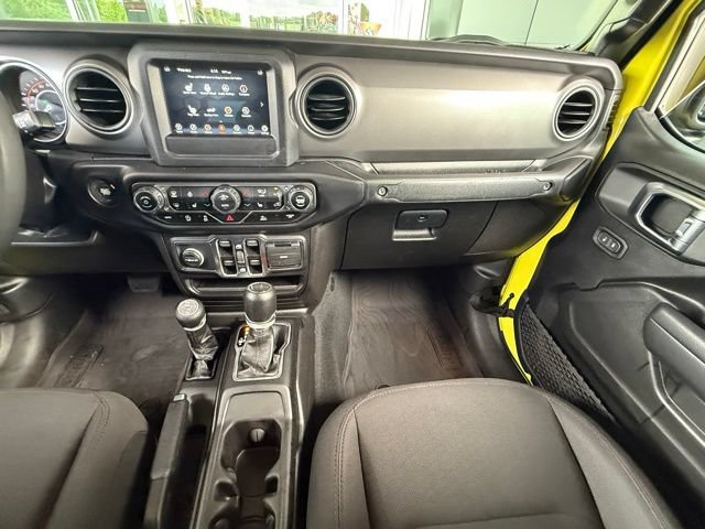 Used 2023 Jeep Gladiator Sport AWD/4WD image 22