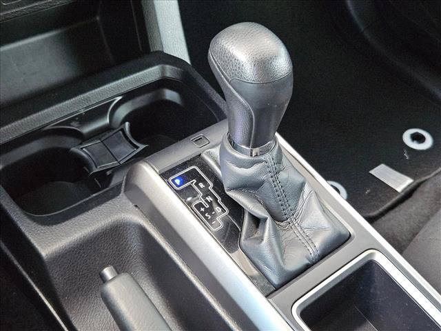 Used 2021 Toyota Tacoma SR5 RWD image 12