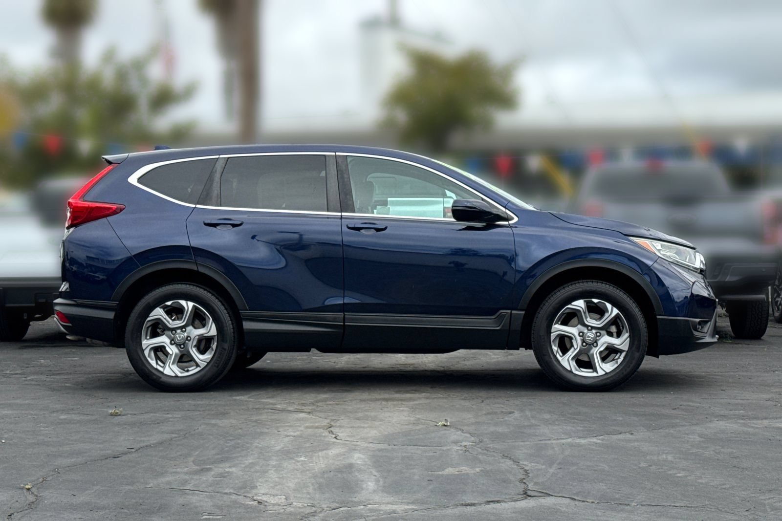 Used 2017 Honda CR-V EX-L image 28