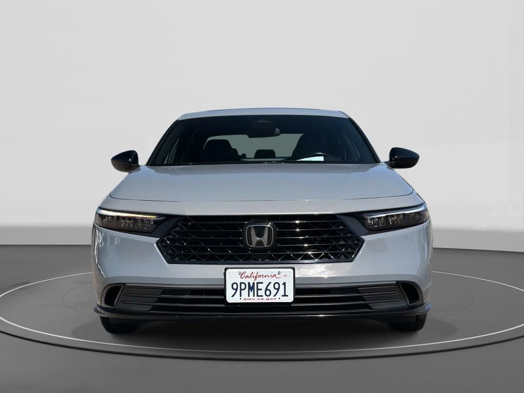 Used 2024 Honda Accord Sport image 3