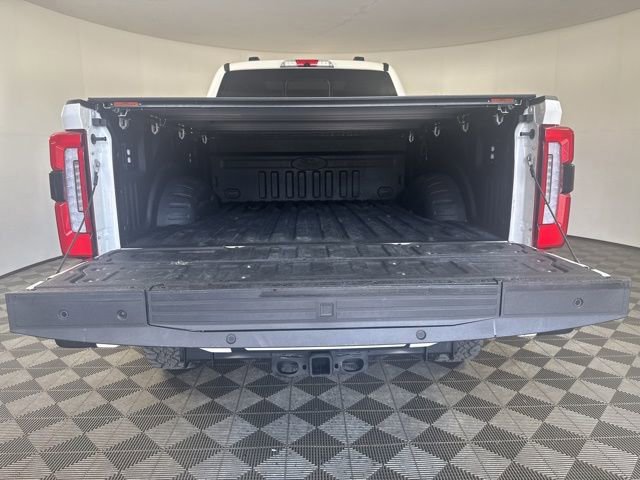 Certified 2024 Ford F350 Platinum w/ Tremor Off-Road Package AWD/4WD image 22