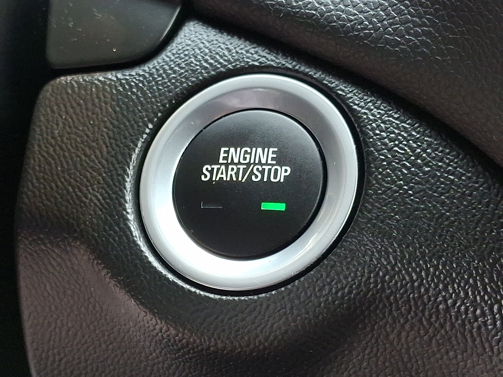 Used 2019 Chevrolet Equinox LT FWD image 26