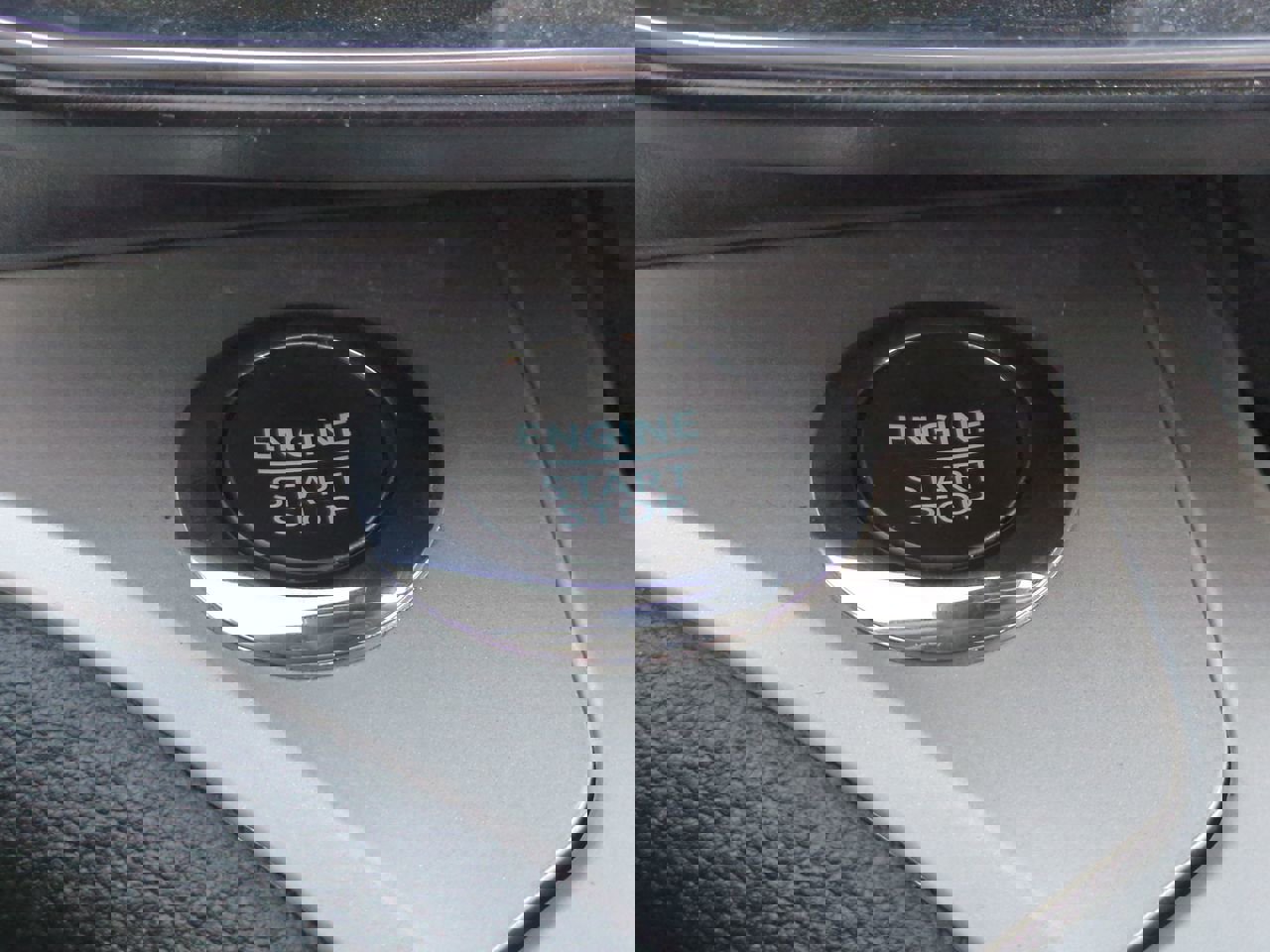 Certified 2022 Ford Explorer XLT w/ Equipment Group 202A image 27