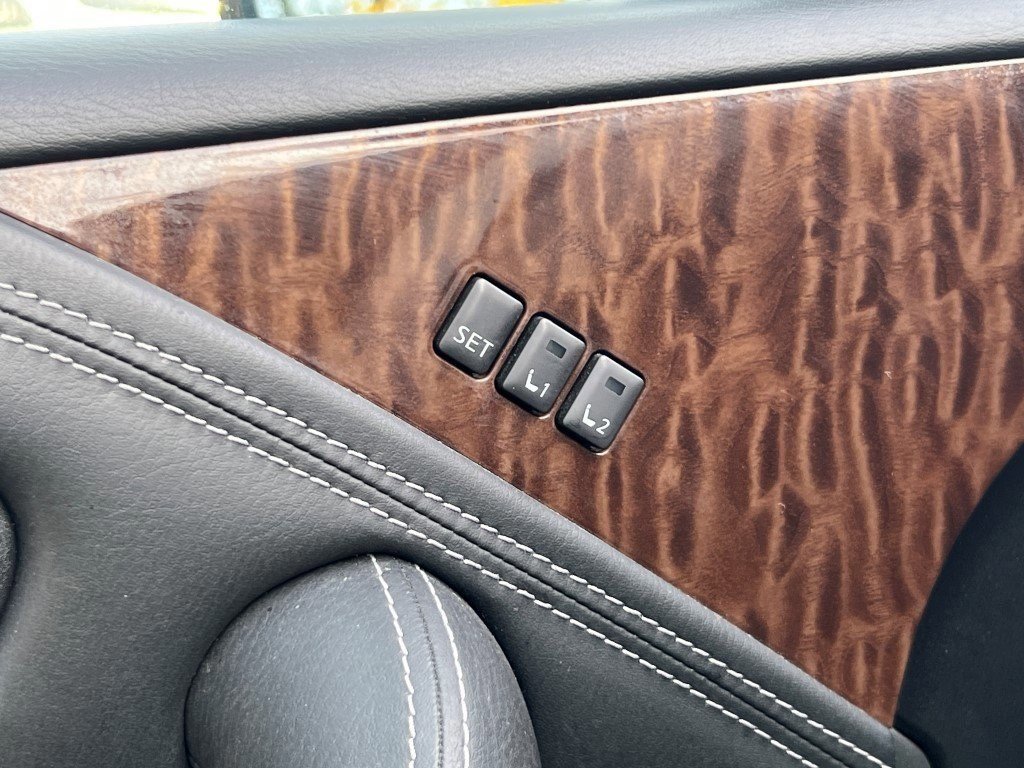 Used 2018 Nissan Armada Platinum w/ Captain Seat Package image 15