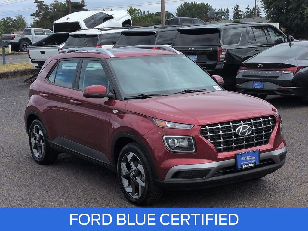 Used 2024 Hyundai Venue SEL FWD image 7