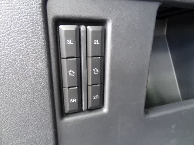 Certified 2024 Ford Expedition XLT AWD/4WD image 11