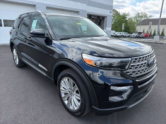 Certified 2022 Ford Explorer Limited w/ Limited Technology Package AWD/4WD image 8