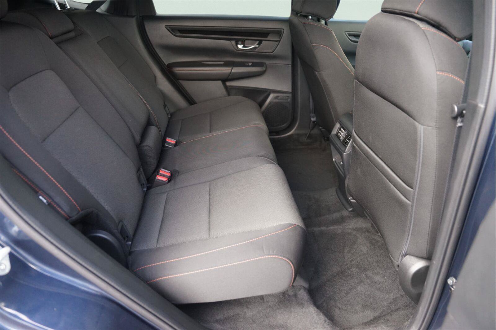 Used 2025 Honda CR-V Sport image 16