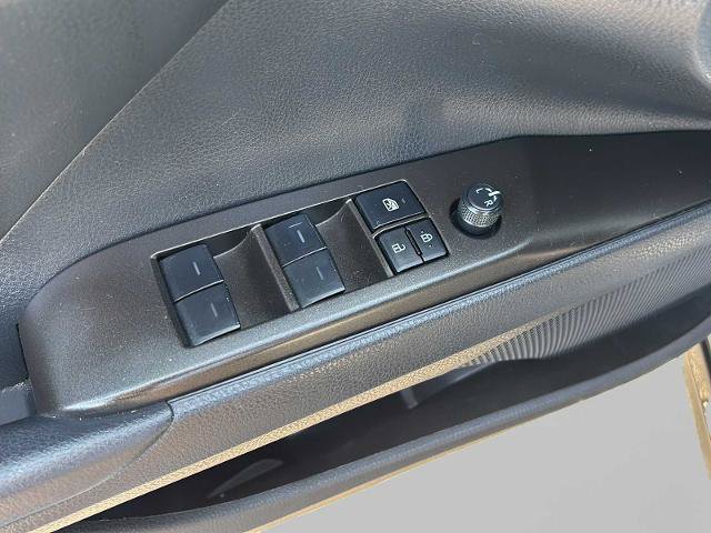 Used 2022 Toyota Camry SE w/ Convenience Package AWD/4WD image 25