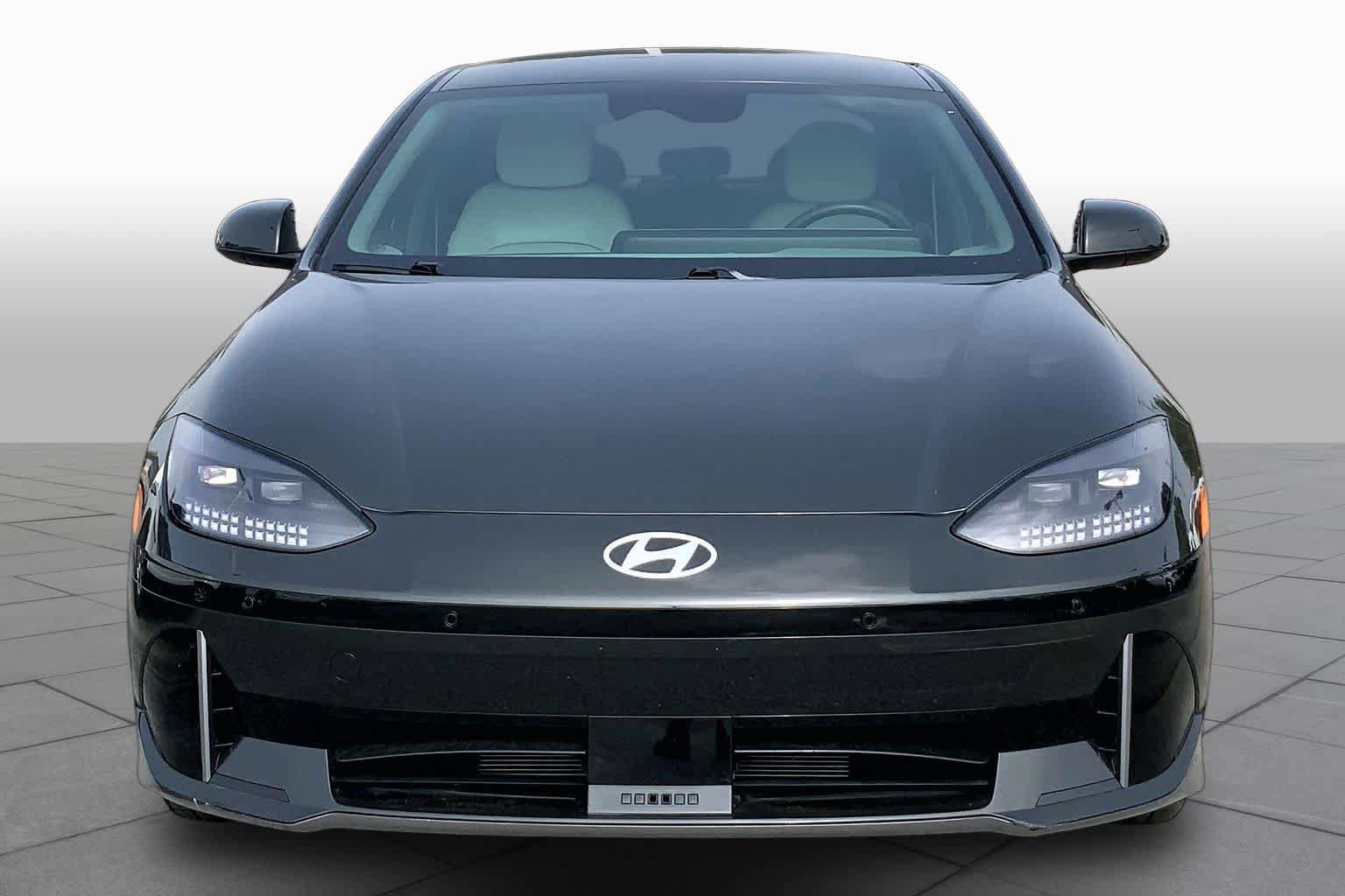 Used 2023 Hyundai Ioniq 6 SEL w/ Cargo Package RWD image 3