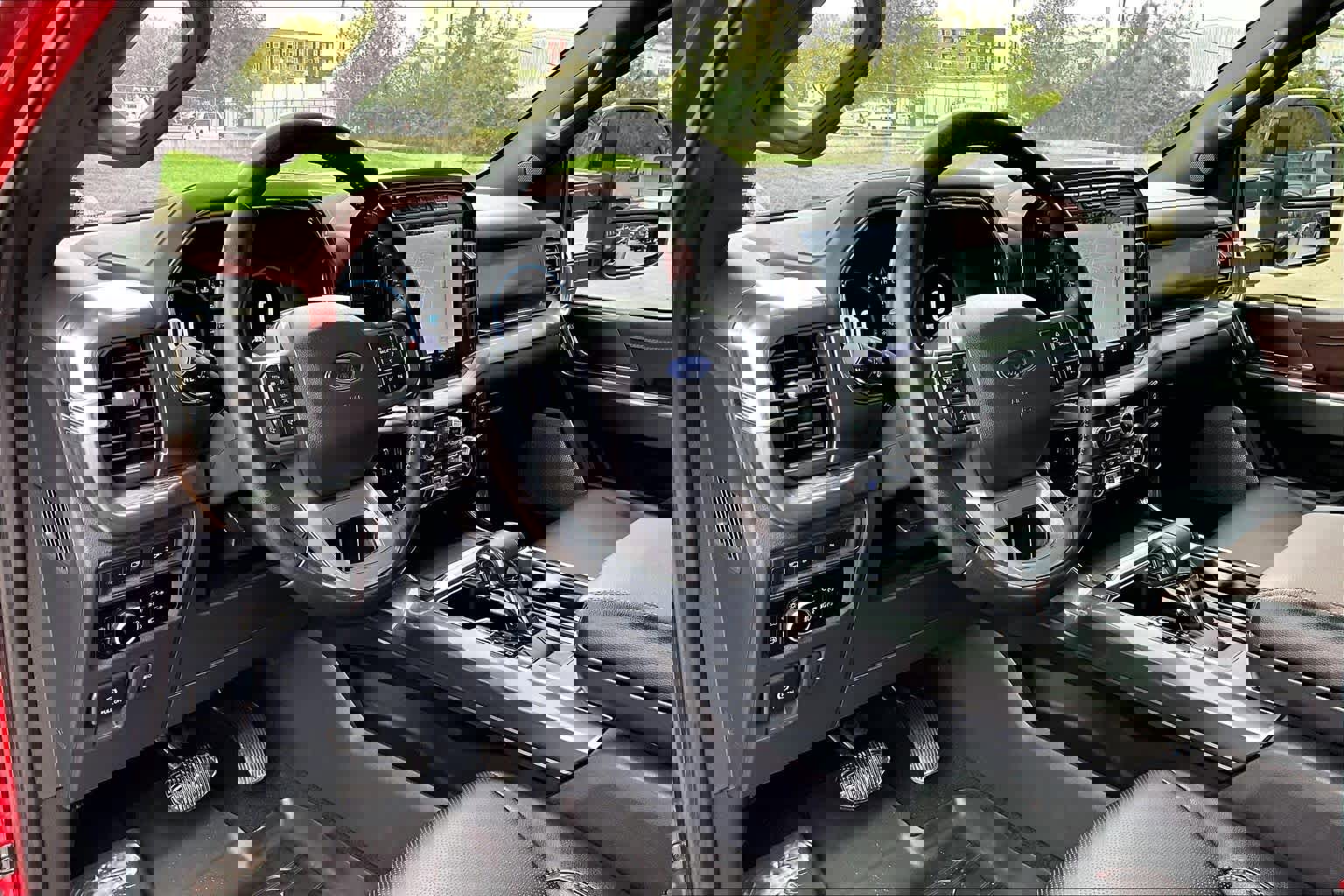 Certified 2023 Ford F150 Lariat image 18