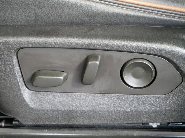 Used 2023 GMC Canyon AT4 w/ AT4 Premium Package image 16