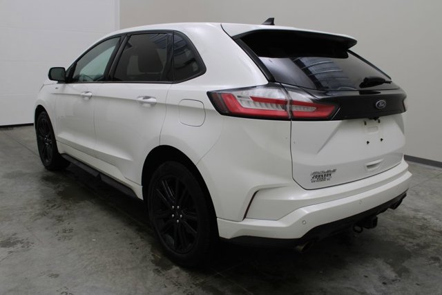 Certified 2020 Ford Edge ST-Line w/ Cold Weather Package AWD/4WD image 20