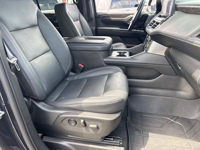 Used 2023 Chevrolet Tahoe Z71 w/ Luxury Package AWD/4WD image 11