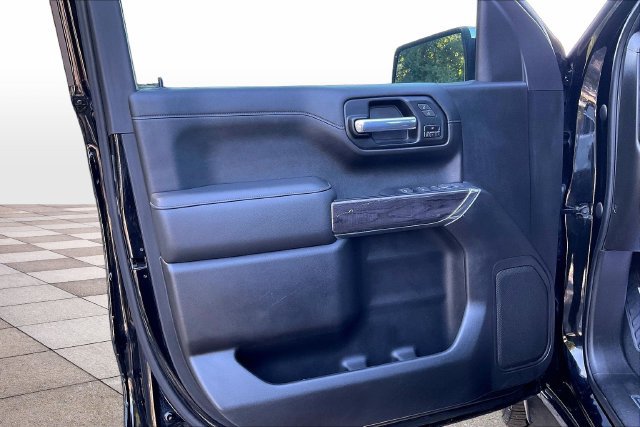 Used 2022 Chevrolet Silverado 1500 LTZ RWD image 26
