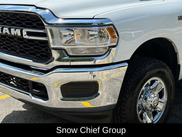 Used 2022 RAM 3500 Tradesman w/ Chrome Appearance Group AWD/4WD image 10