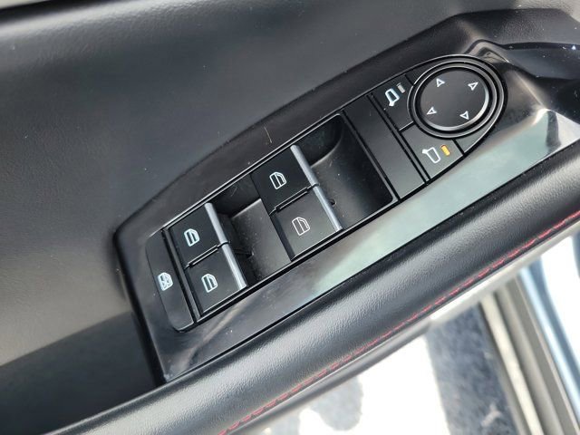 Used 2024 MAZDA CX-30 AWD 2.5 S w/ Preferred Package image 19
