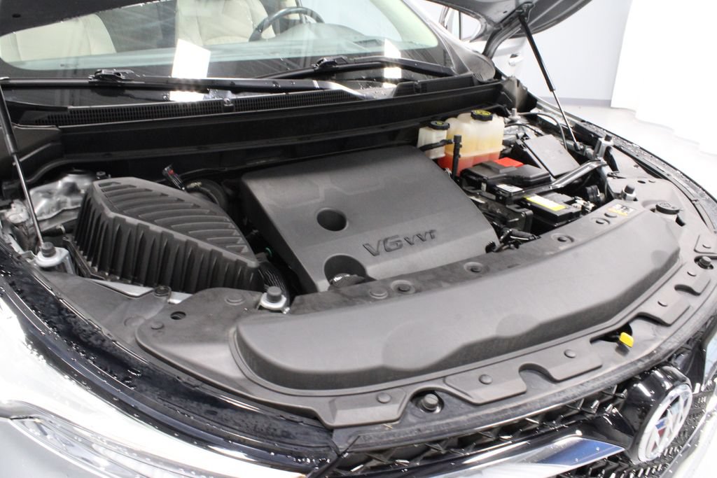 Used 2023 Buick Enclave Avenir w/ Avenir Technology Package AWD/4WD image 12