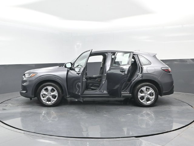 Used 2025 Honda HR-V LX image 30