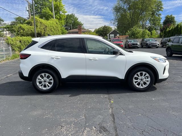 Certified 2023 Ford Escape Active AWD/4WD image 6