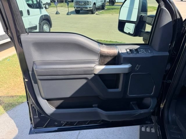 Certified 2022 Ford F250 Lariat w/ Tremor Off-Road Package AWD/4WD image 9