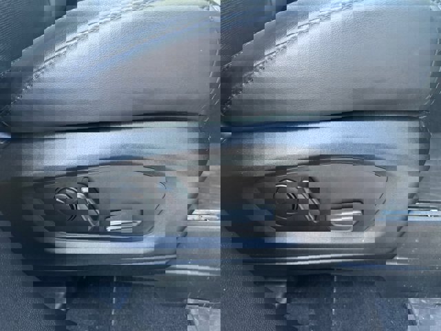 Certified 2023 Ford Explorer Platinum w/ Technology Package image 30