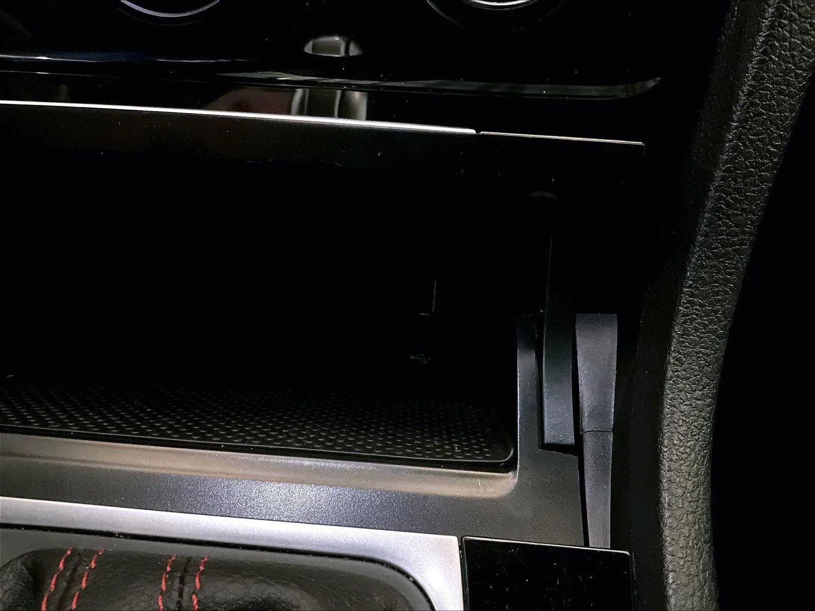 Used 2019 Volkswagen Golf S FWD image 31