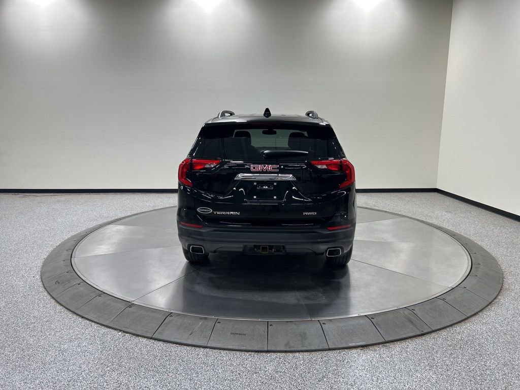 Used 2018 GMC Terrain SLE w/ Driver Convenience Package AWD/4WD image 8