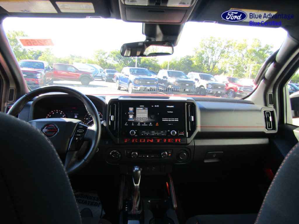 Used 2025 Nissan Frontier PRO-4X w/ Interior Protection Package AWD/4WD image 4