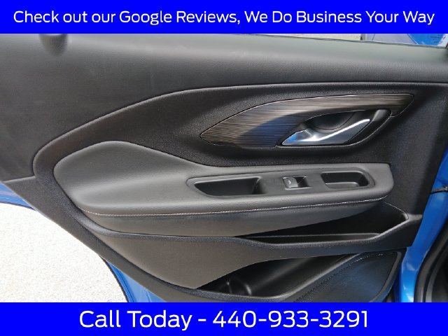 Used 2024 GMC Terrain SLT AWD/4WD image 31