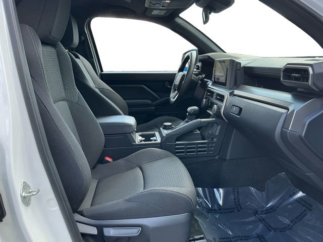 Used 2025 Toyota 4Runner SR5 image 17