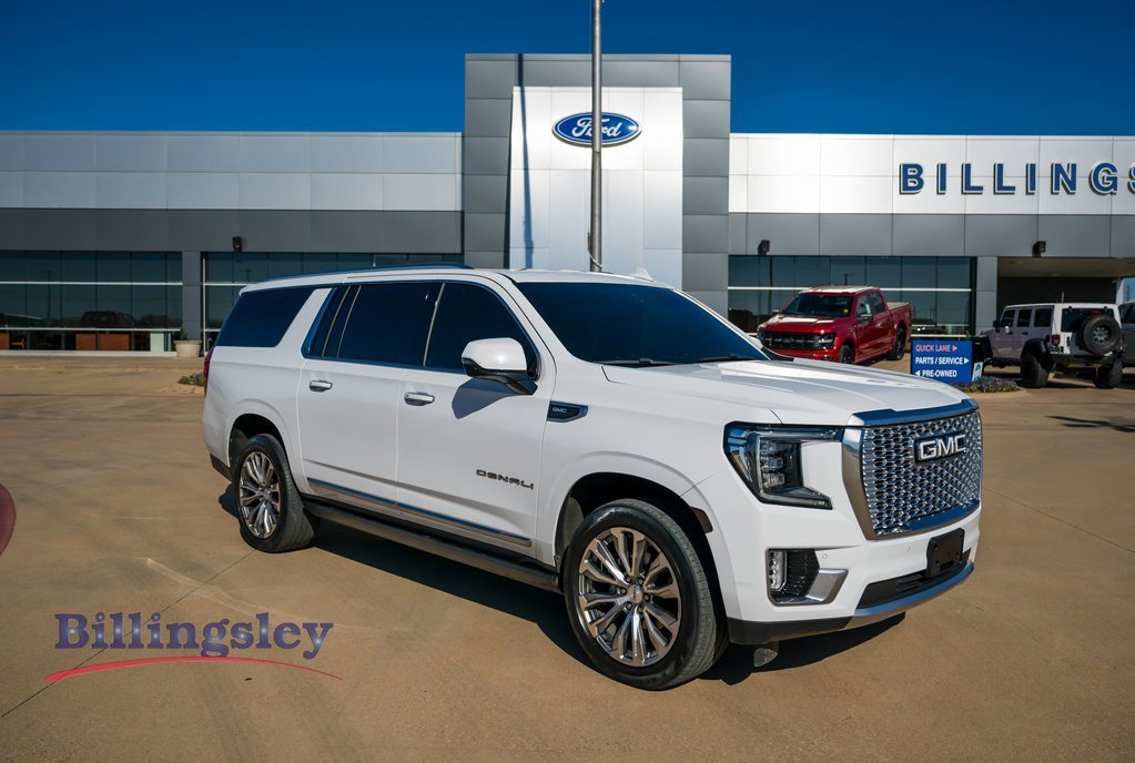 Used 2021 GMC Yukon XL Denali w/ Denali Premium Package image 1