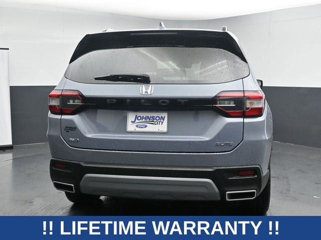 Used 2023 Honda Pilot Elite image 11
