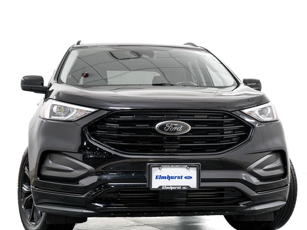 Certified 2024 Ford Edge SE w/ Black Appearance Package AWD/4WD image 3