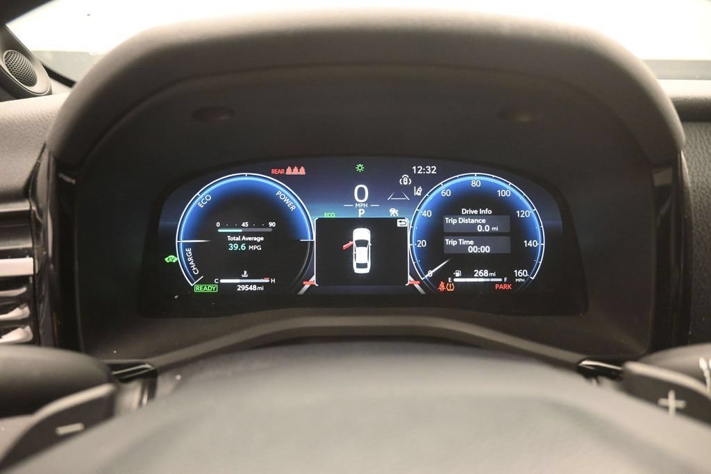 Used 2025 Toyota Camry XSE w/ Premium Package FWD image 3